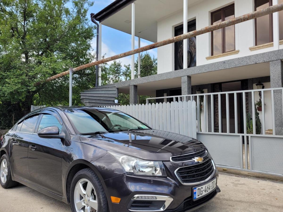 Hotel Dika Kutaisi Esterno foto