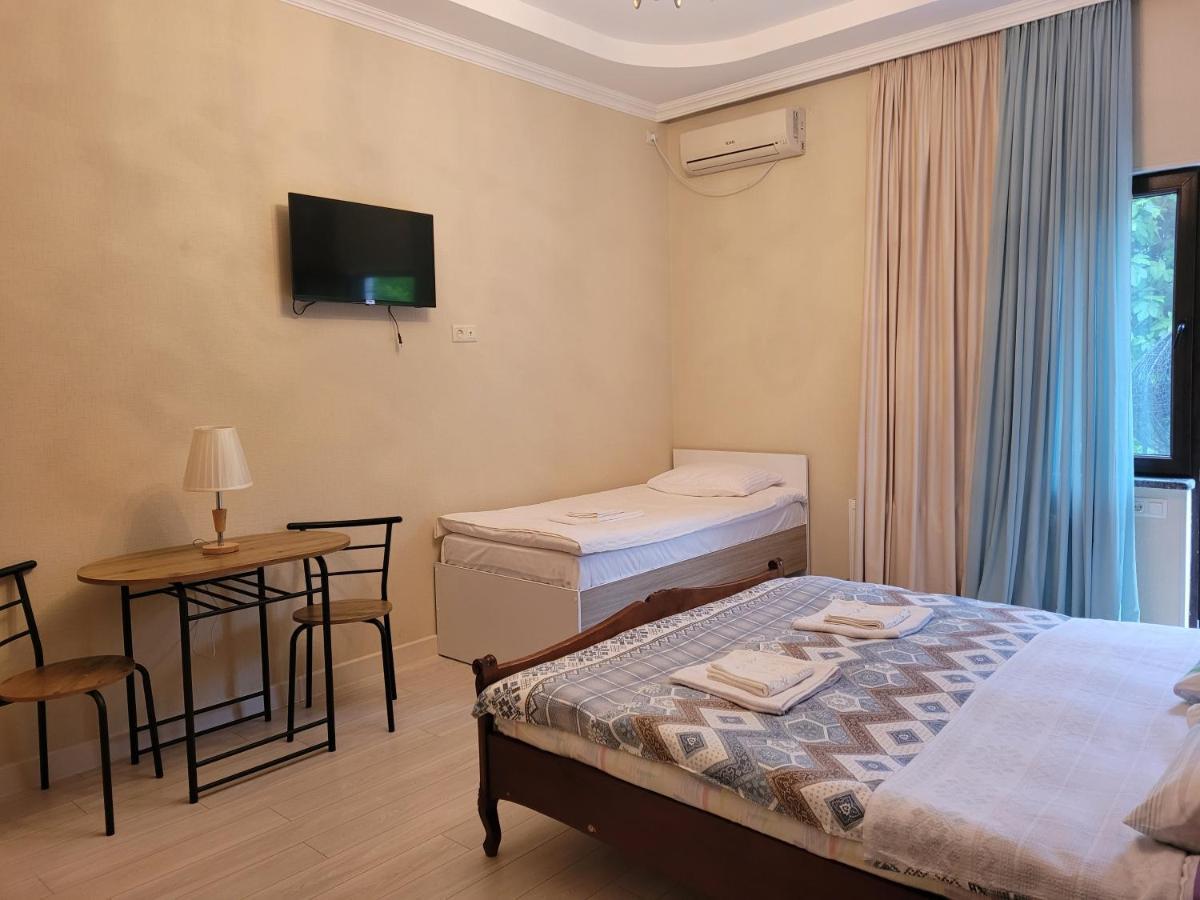 Hotel Dika Kutaisi Esterno foto